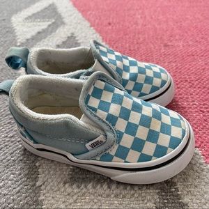 Blue & white checked Vans size 4